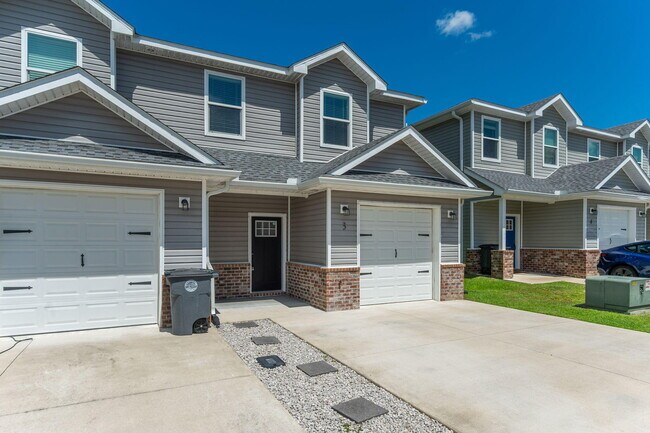 Building Photo - 3 Praiseworthy Dr