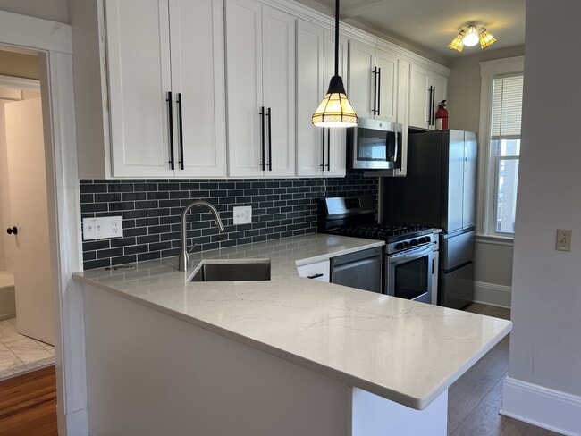 Photo - 33 Shannon St Townhome