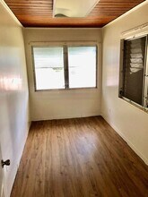 Building Photo - 5039 Studio Dr