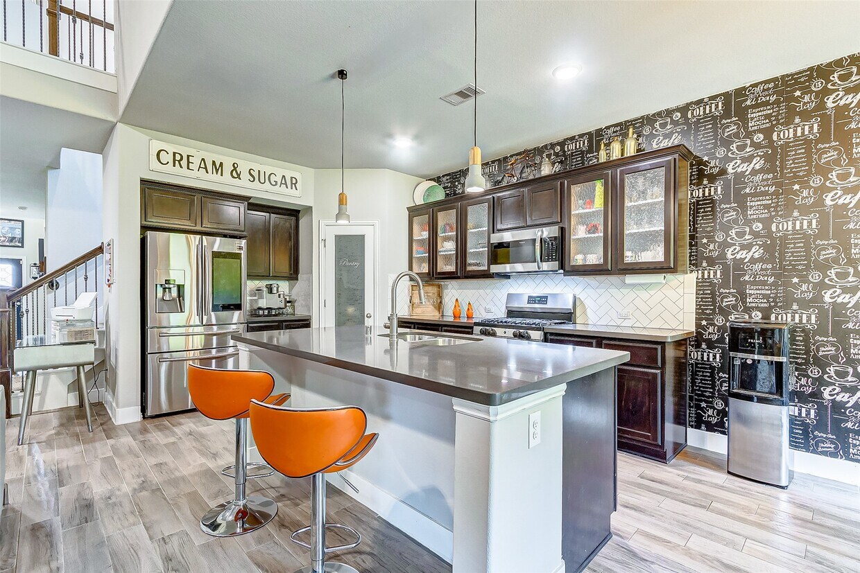 Foto principal - 7314 Saddle Tree Dr