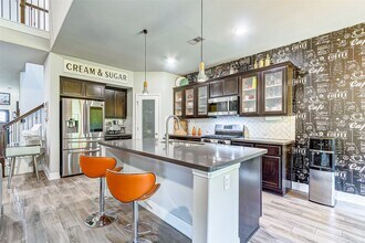 Building Photo - 7314 Saddle Tree Dr