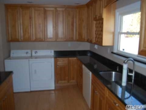 Building Photo - 21 Forest Ln
