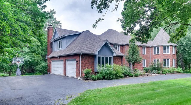 Foto del edificio - 5446 N Tall Oaks Dr
