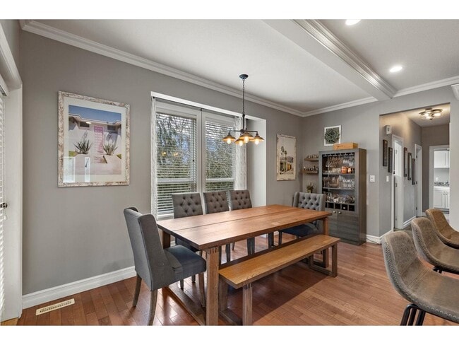 Building Photo - 45957 Sherwood Dr