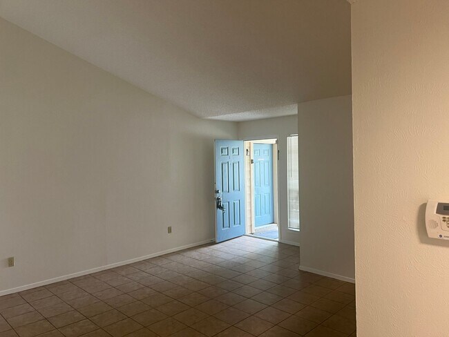 Photo - Stockton Properties ( 1911 Gracy Farms ) Apartment