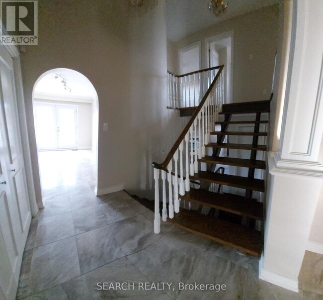 Building Photo - 40 St Andrews Blvd