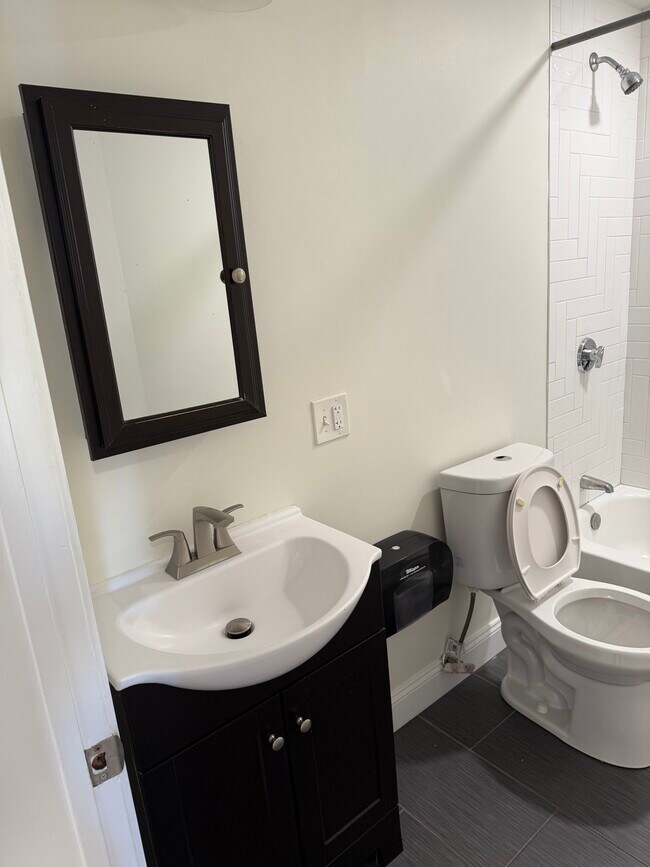 Bathroom - 1905 Columbus Ave