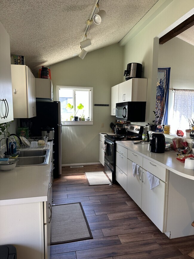 Foto del edificio - 2633 Sherwood Cir