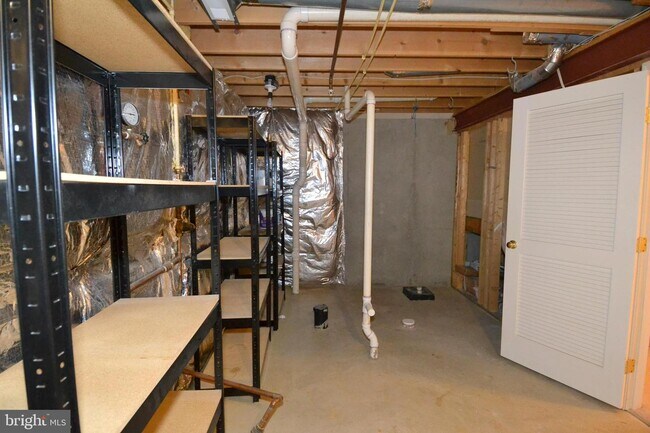 Building Photo - 2417 High Brandy Way