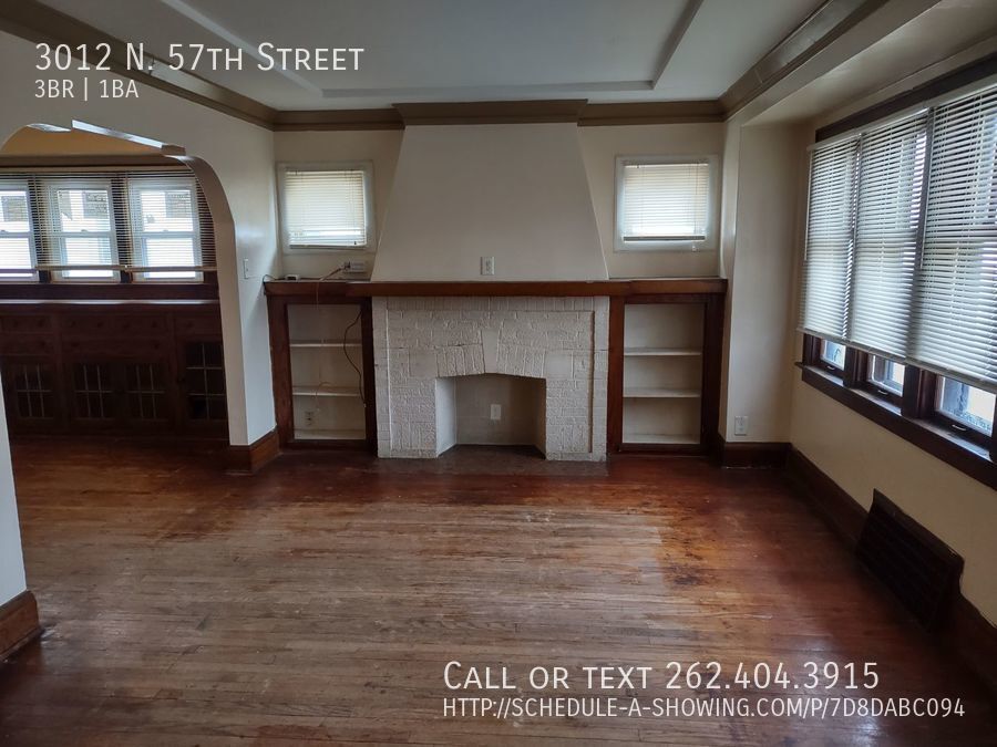 Three Bedroom Lower Duplex House for Rent in Milwaukee, WI