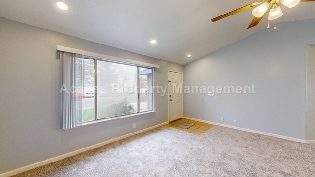 Foto del edificio - 3728 Terneuzen Ave