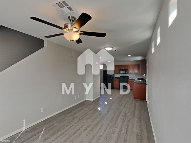 Building Photo - 3 br, 2.5 bath House - 5272 Jacala St