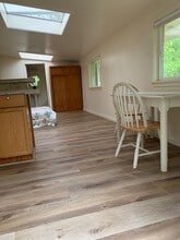 Building Photo - 20840 Elfin Forest Rd