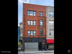 Building Photo - 1115 W Grand Ave