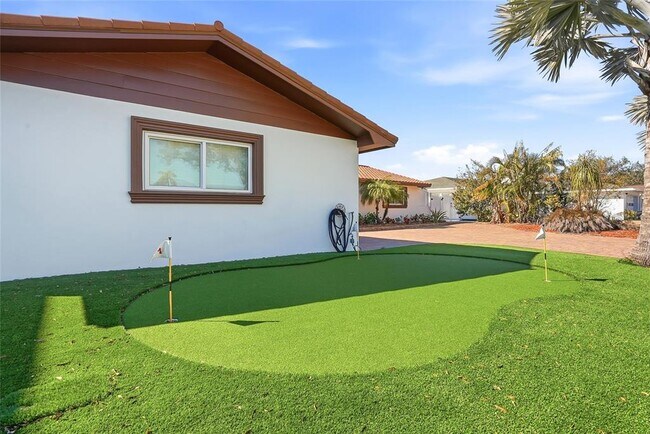 Foto del edificio - 3918 Americana Dr