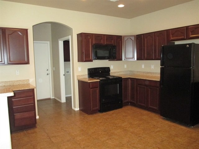 Foto del edificio - 17391 W Woodlands Ave