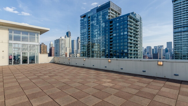 Building Photo - 230 W Division St