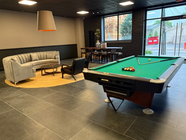 Lobby - 201 Newark Pompton Turnpike