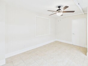 Interior Photo - Flats at 14th