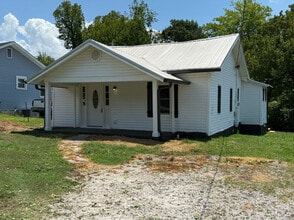 Building Photo - 1008 Avenue A