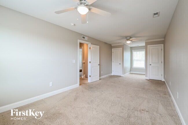 Building Photo - 67 Black Oak Ct