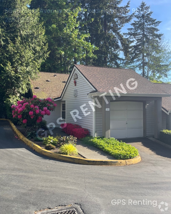 Building Photo - 8545 166th Ave