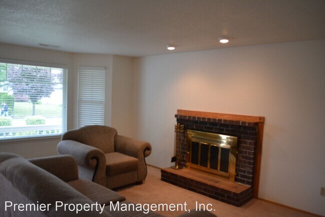 Building Photo - 3 br, 2 bath House - 412 NE 175th Ave