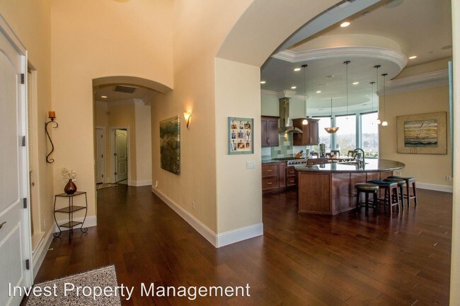 Foto del edificio - 4 br, 4 bath House - 650 Royal Oaks Court