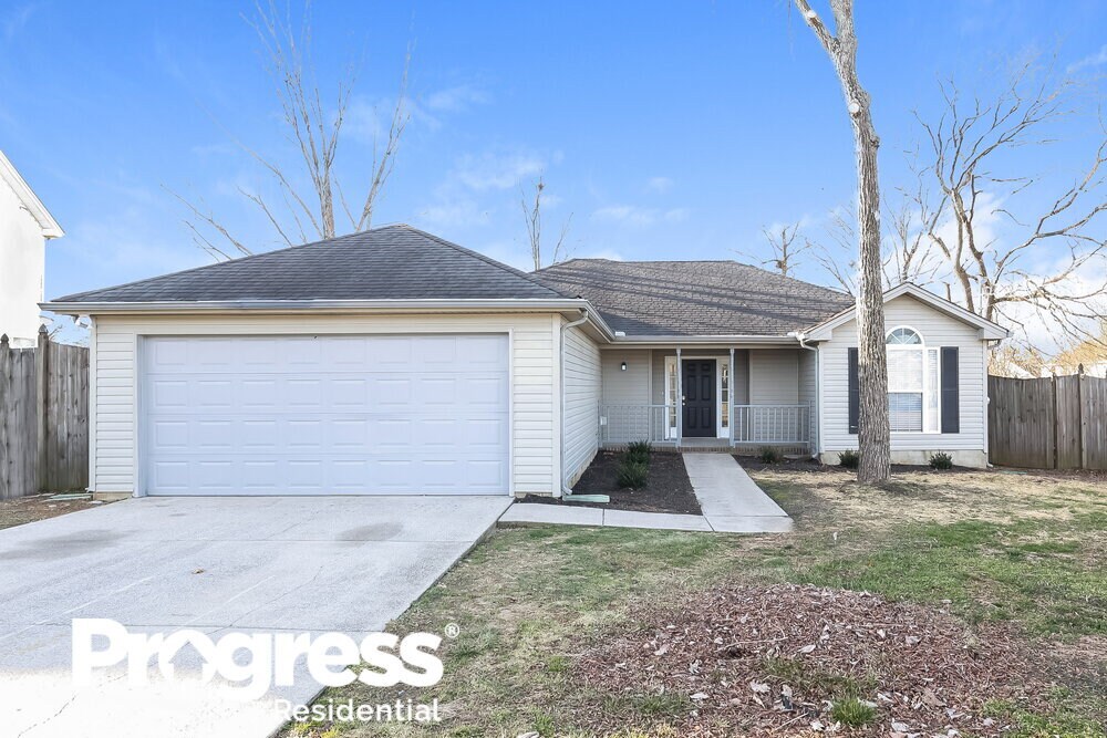 421 Lake Forest Dr, La Vergne, TN 37086 House Rental in La Vergne, TN