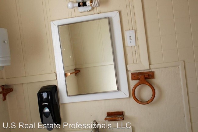 Foto del edificio - 4 br, 2 bath House - 304 E Memorial Drive