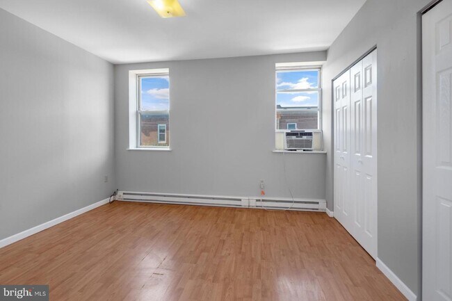 Building Photo - 2235 S 15th St
