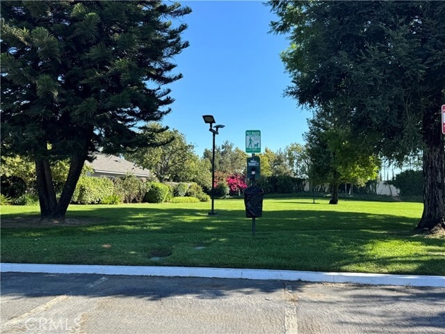 Building Photo - 8955 Paddington Dr