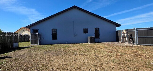 Foto del edificio - 15238 SW 58th Terrace