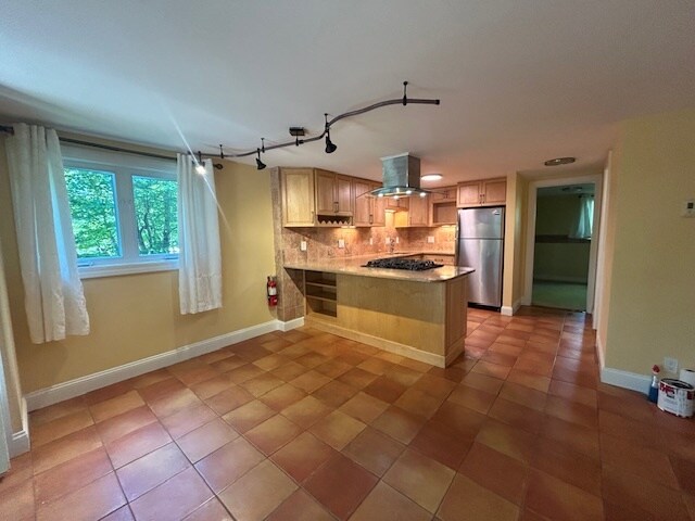 sala de estar/cocina - 4234 Bolton Valley Access Rd