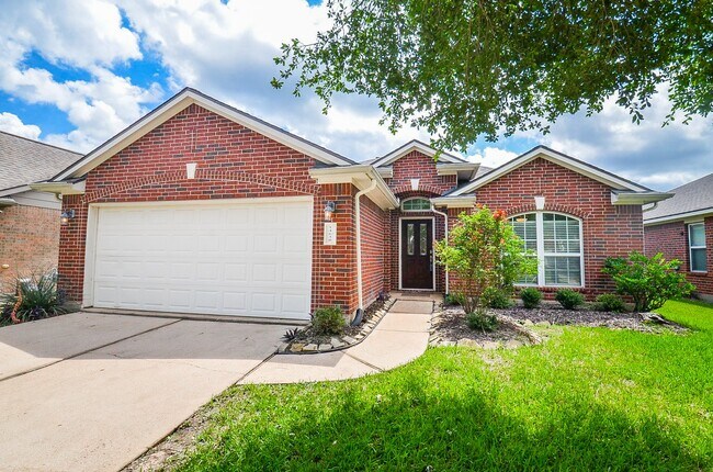 Foto del edificio - 14630 Windwood Park Ln