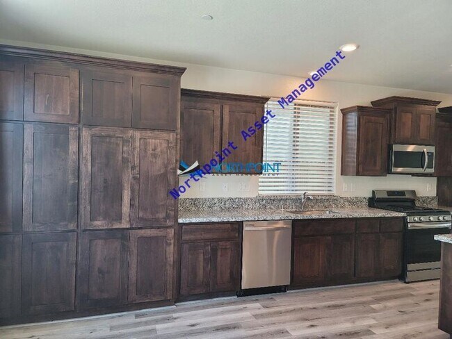 Foto del edificio - 4604 Sea Cliff Rd