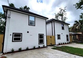 Building Photo - 8120 Laura Koppe Rd