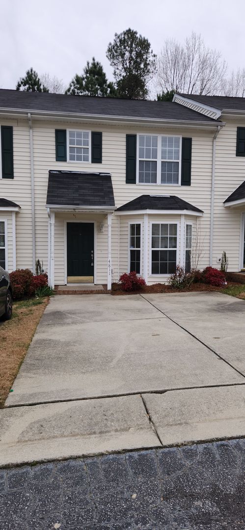 Building Photo - Townhome for Rent