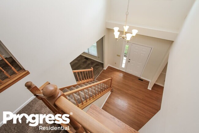 Building Photo - 5828 Mustang Ct