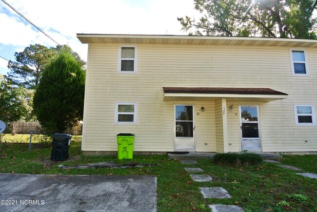 Building Photo - 1307 Stallings Pkwy