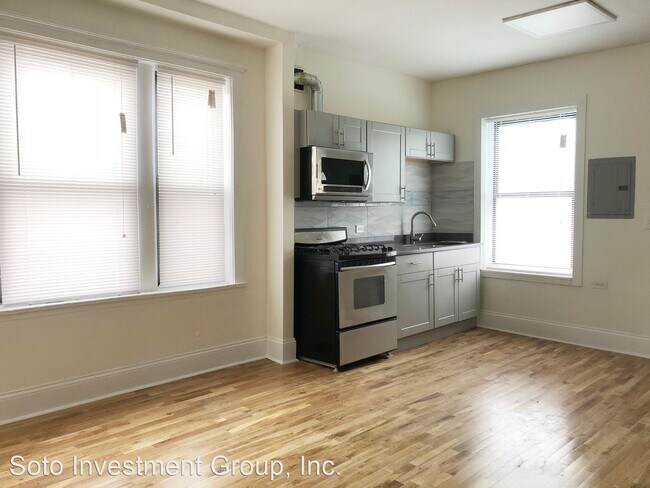 Building Photo - 4716 N Kedzie Ave