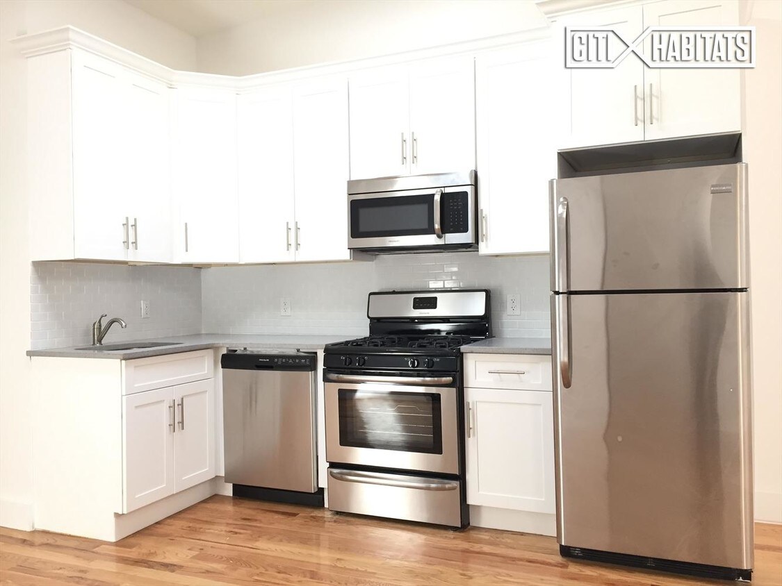 Foto principal - 295 Arlington Ave