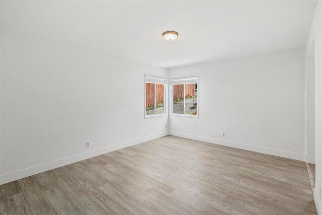 Building Photo - 369 Colusa Ave