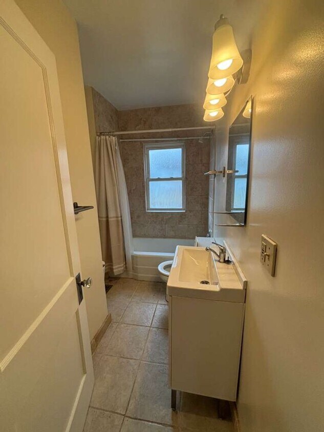 Building Photo - 5407 Brow Ave