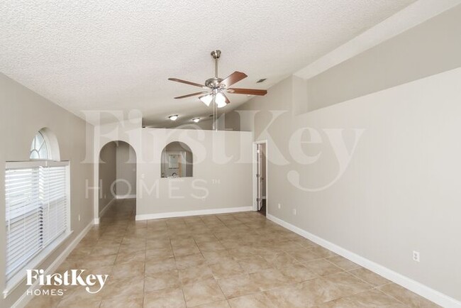 Building Photo - 2849 Maderia Cir
