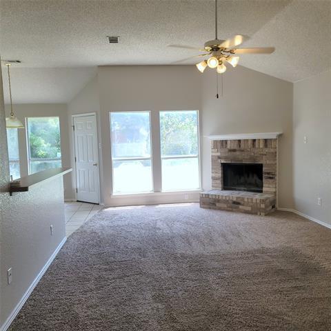 Building Photo - 312 Glen Meadow Dr