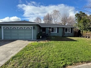 Building Photo - 2559 Gould Ave