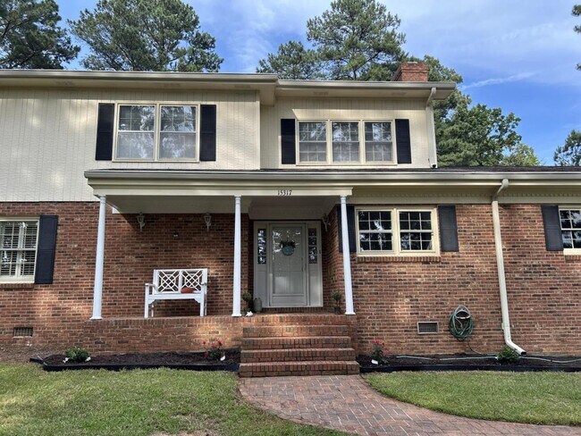 Foto del edificio - 15317 Marvin Rd