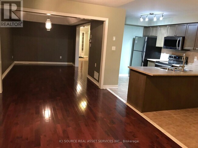 Photo du bâtiment - 42 Keywood St