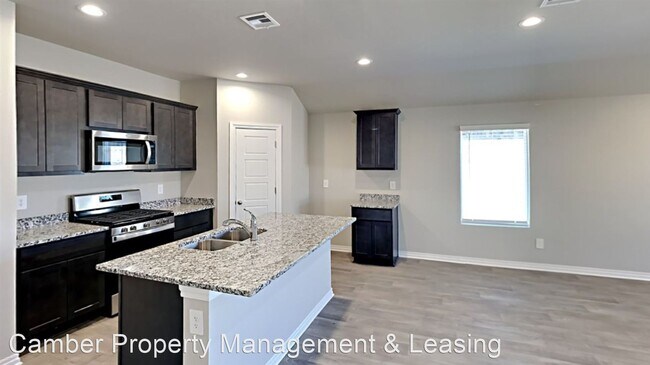Foto del edificio - 4 br, 2 bath House - 4400 Colt Drive